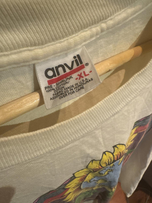 Single stitch vintage flower design T-shirt