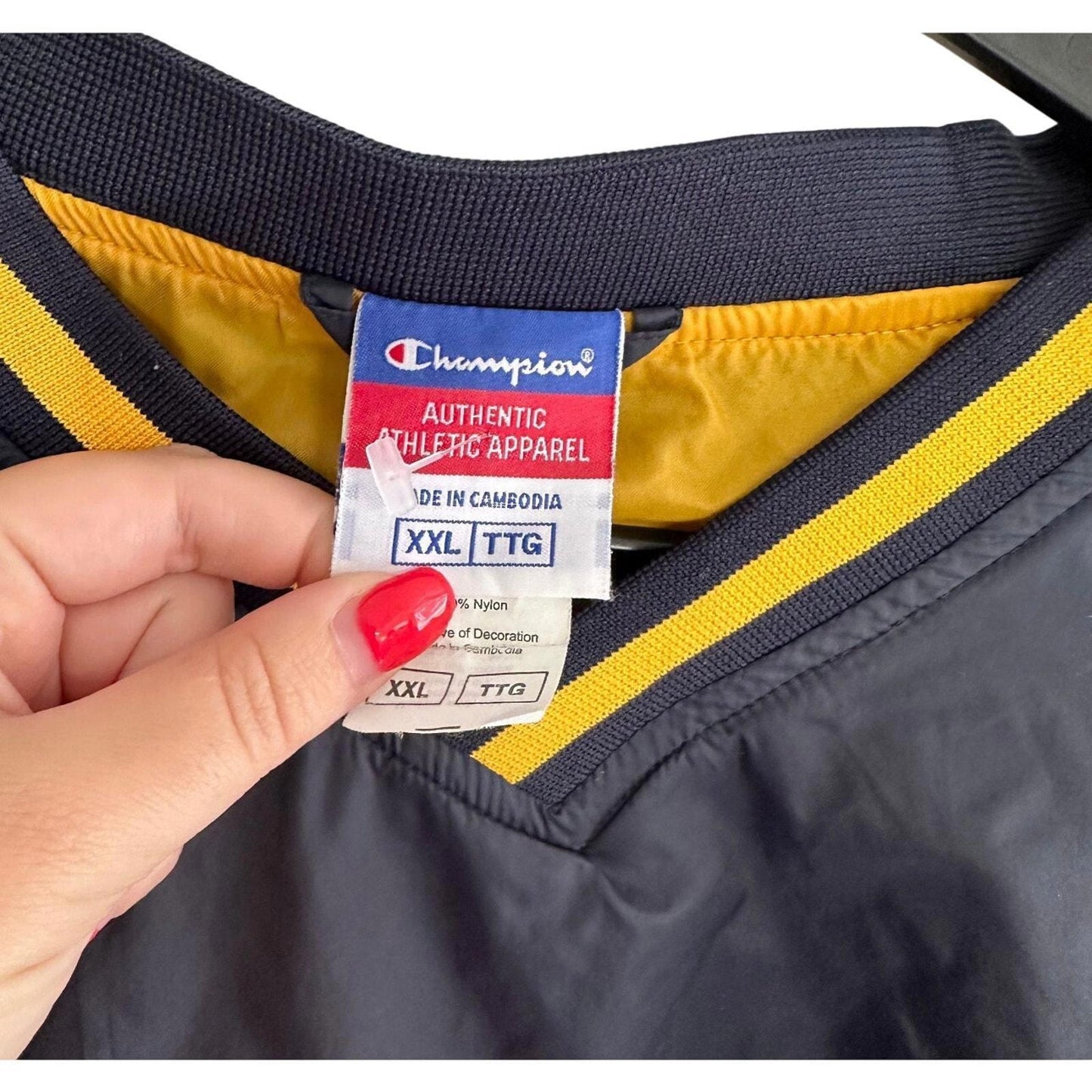 Unique and vintage Navy blue champion Boeing collab wind breaker