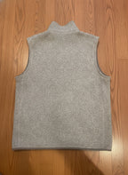 Patagonia Men's Gray Sleeveless Fleece Vest with Zipper Pock