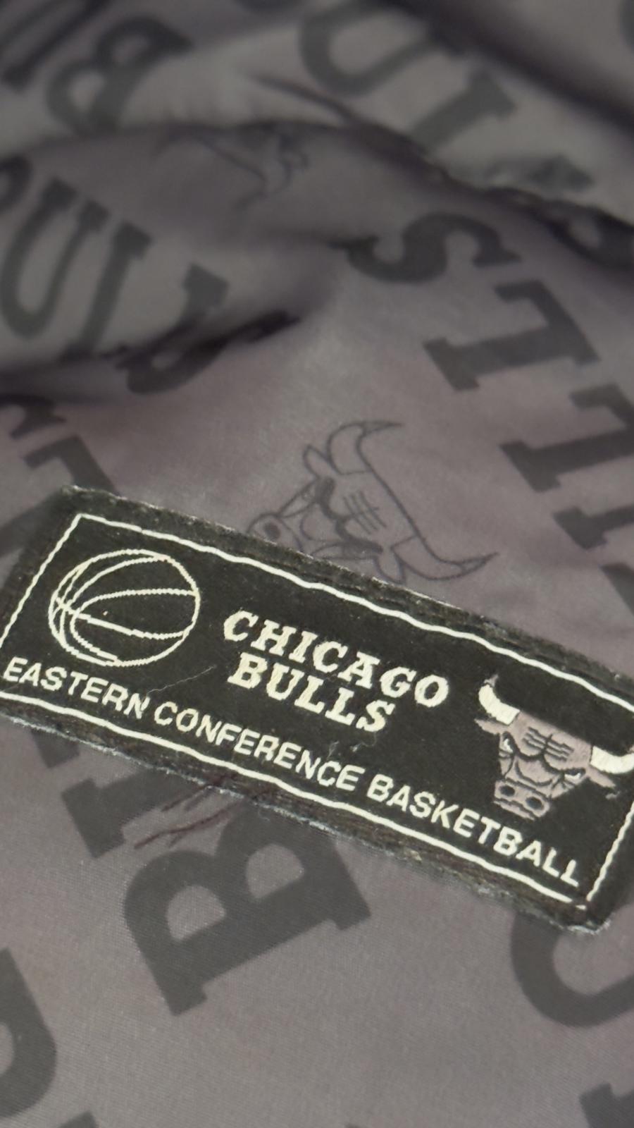 NBA Chicago Bulls padded full zip jacket