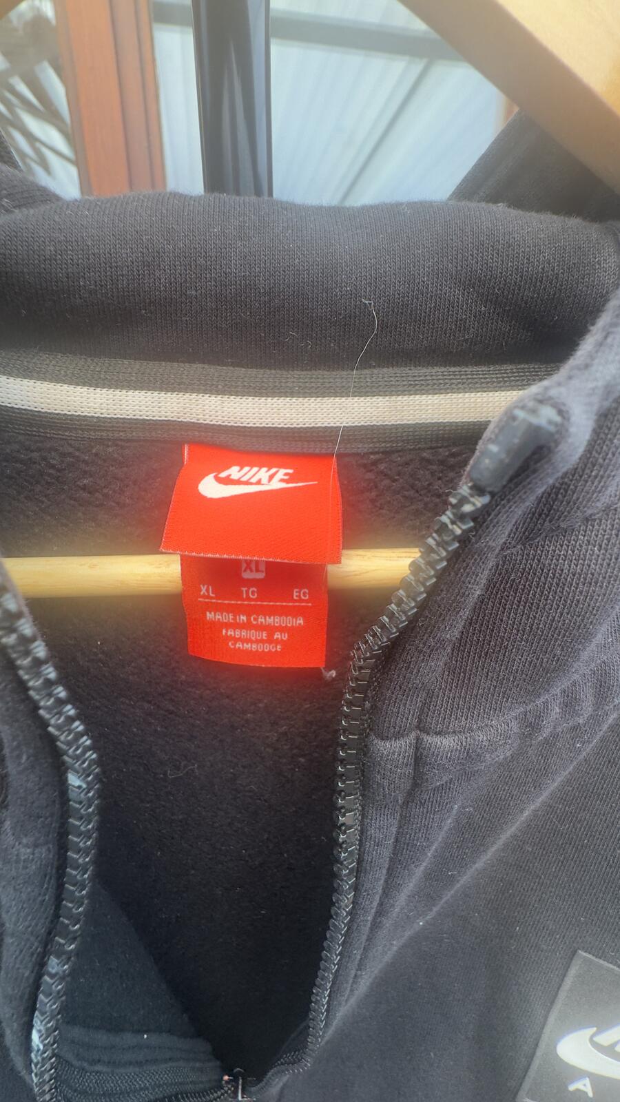 Nike air full zip hoodie - detail image 3