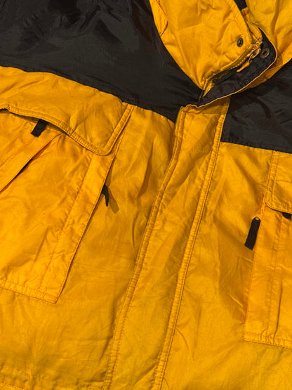 Starter yellow and black coat