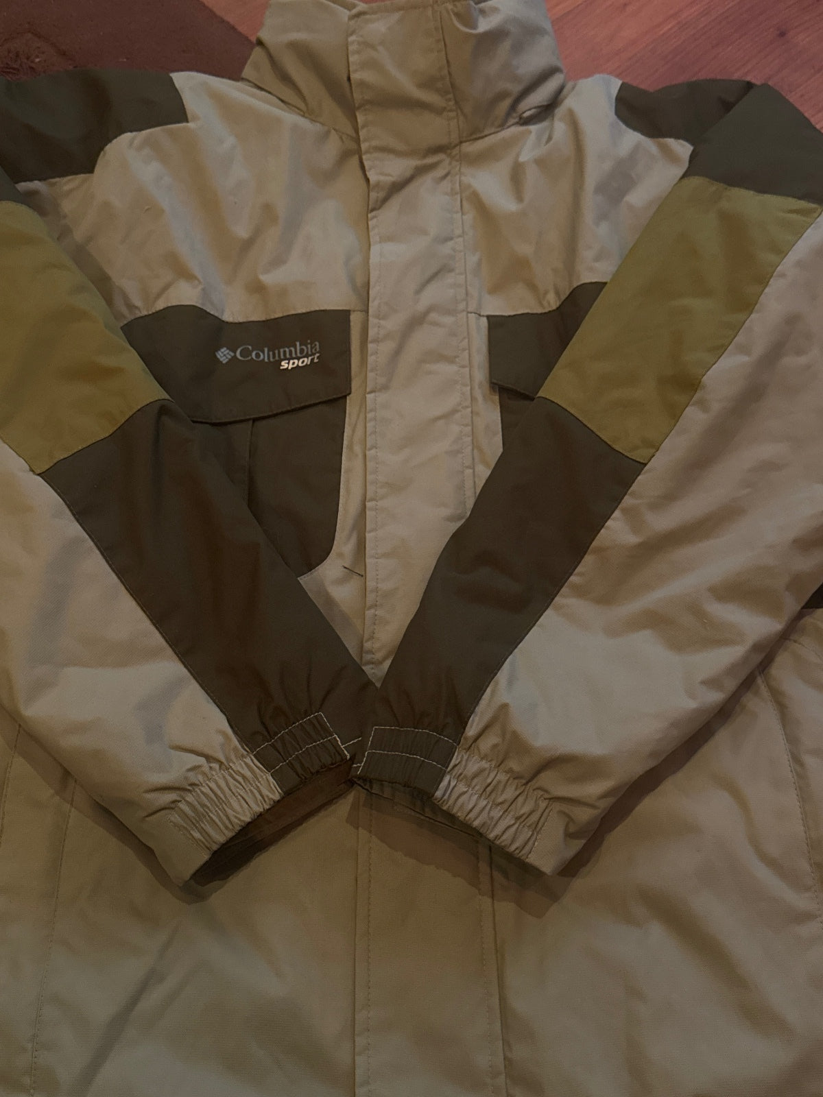 Columbia Sport Men's Outdoor Jacket Large Beige and Olive - detail image 2
