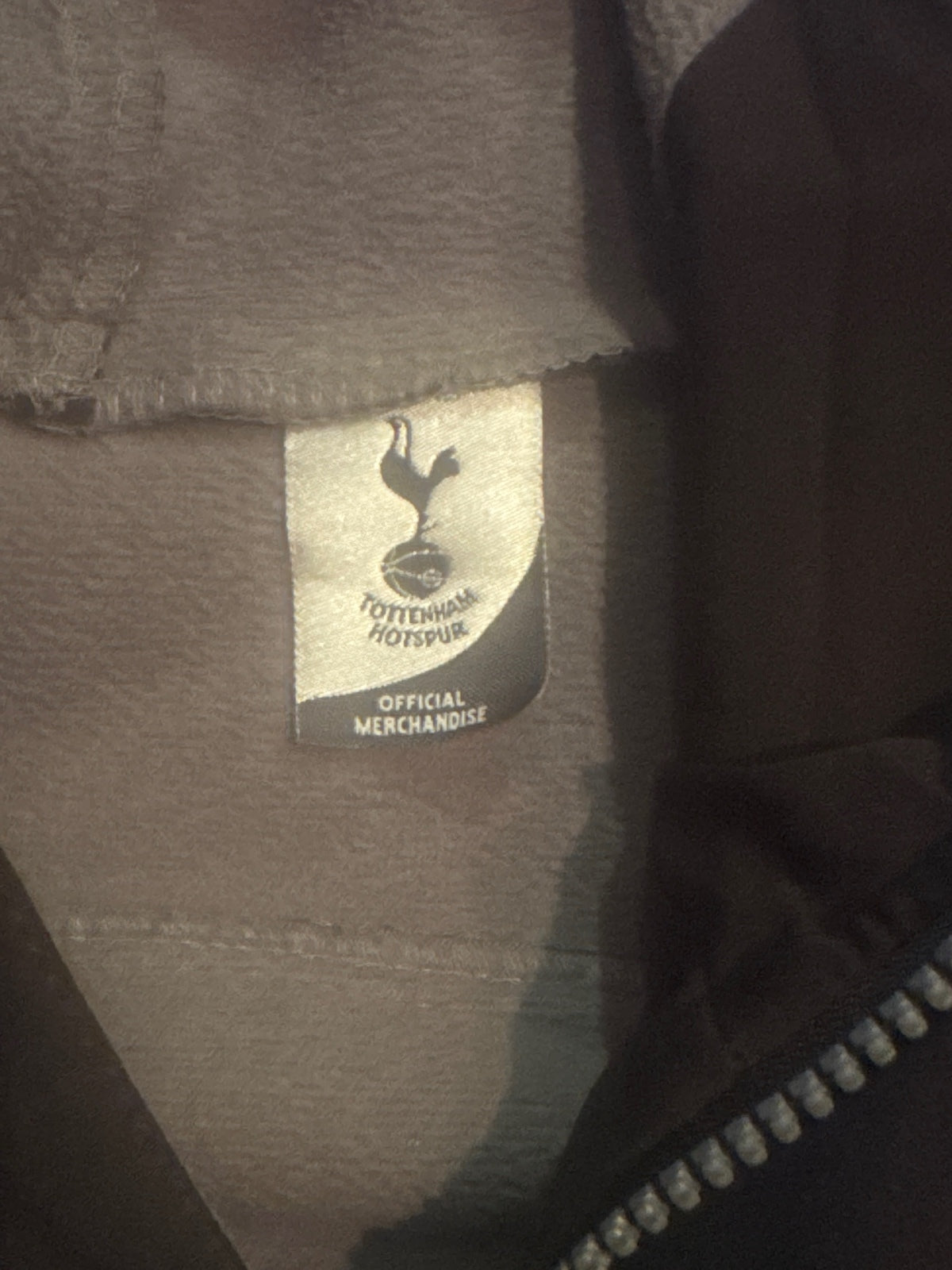 Tottenham Hotspur Black Softshell Hooded Jacket Size 7-8 - detail image 5