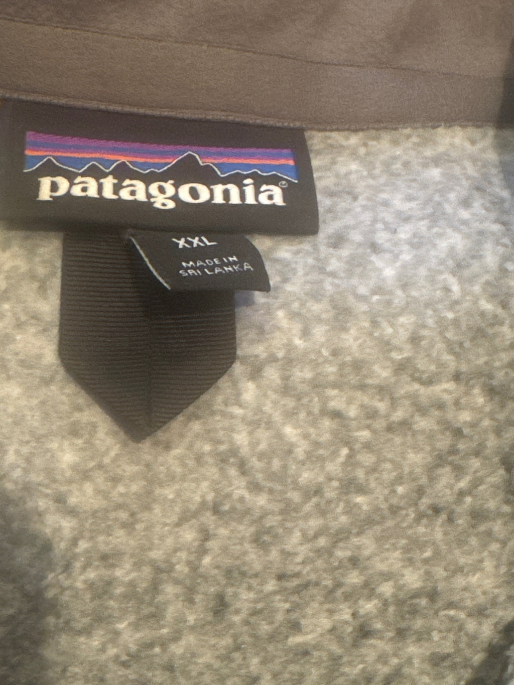 Patagonia Men's Gray Sleeveless Fleece Vest with Zipper Pock