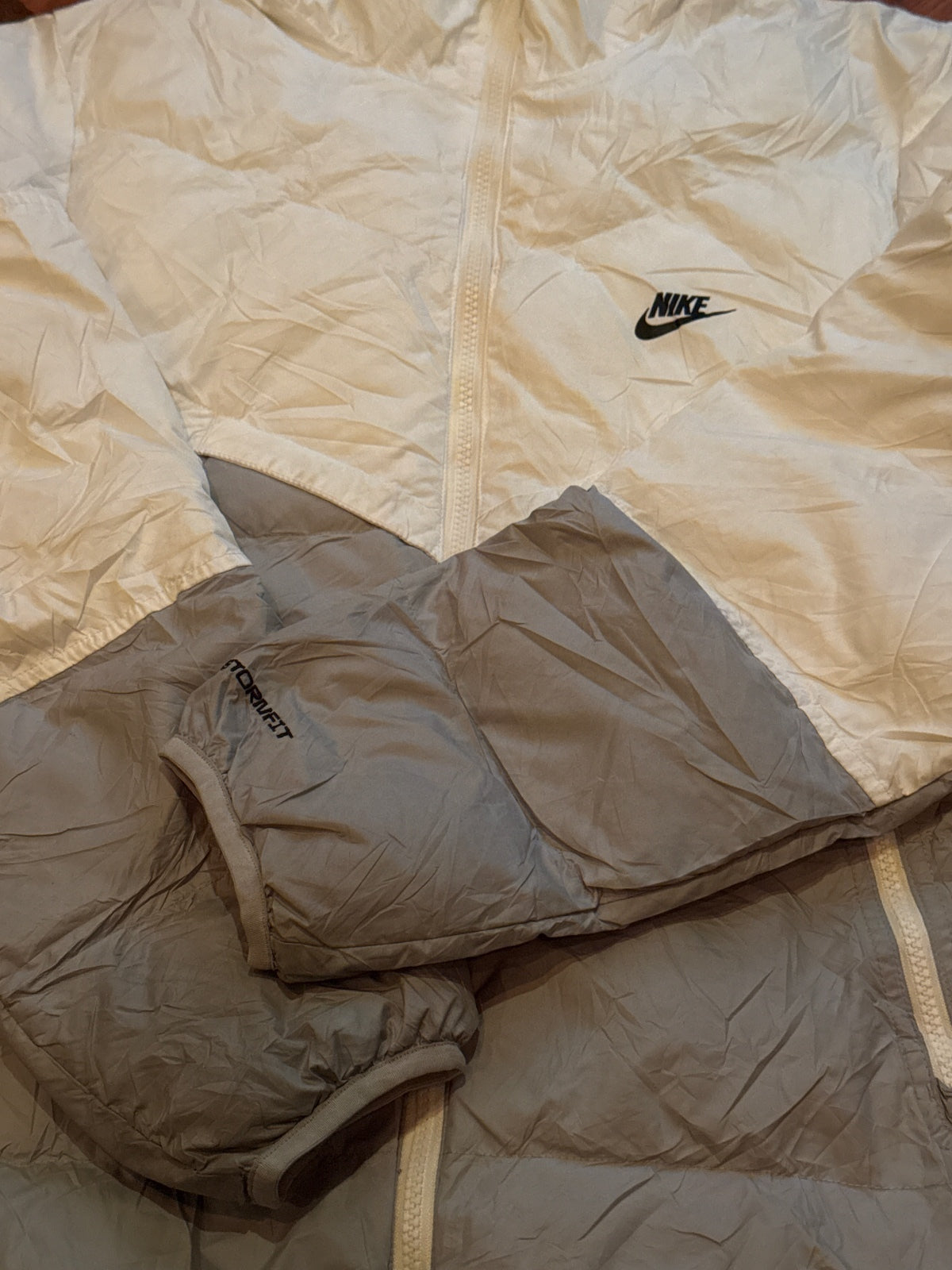 Nike Storm-Fit White and Grey Hooded Jacket XS - detail image 2