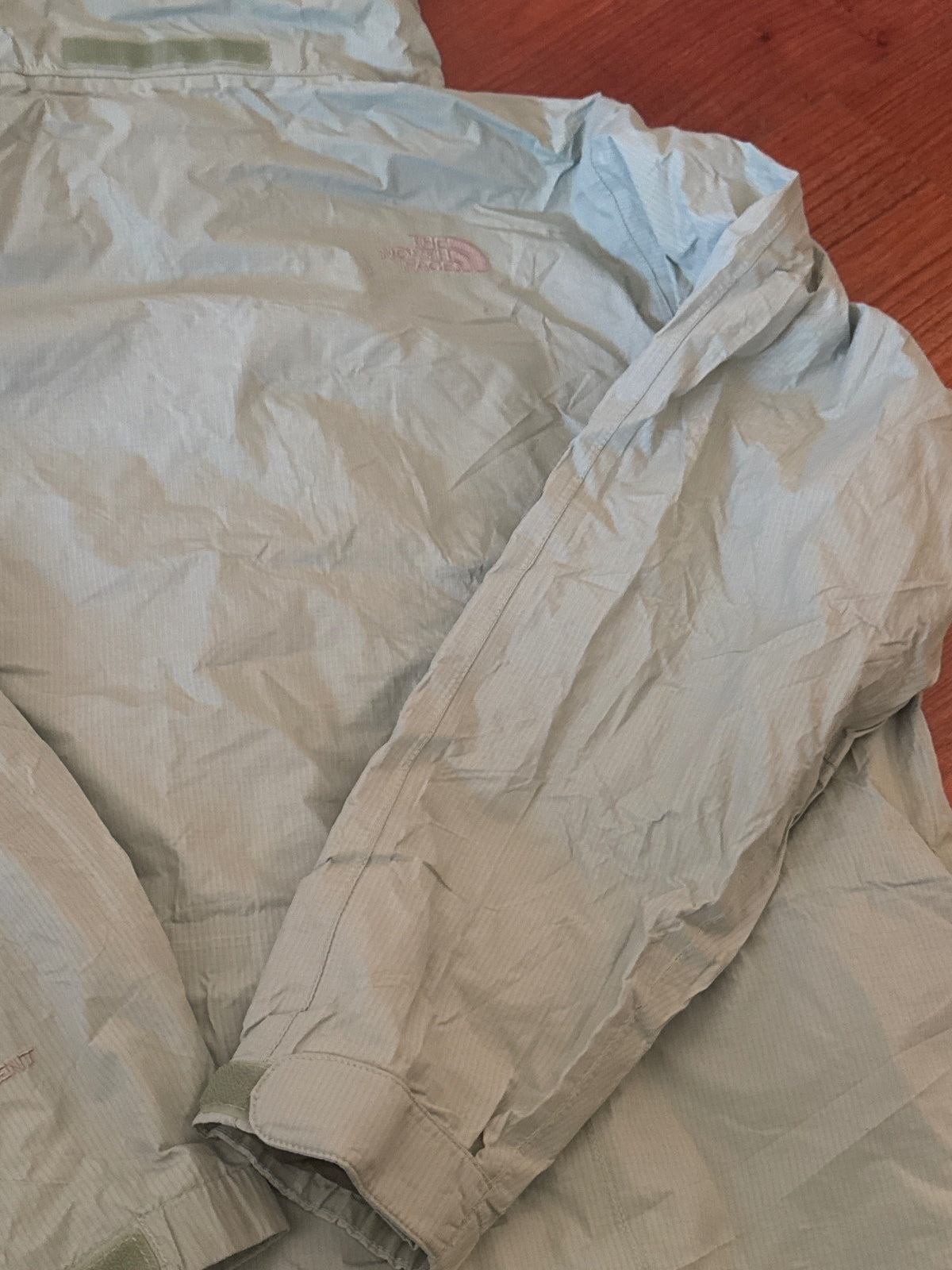 The North Face HyVent Light Blue Hooded Jacket - XL, product image 5 of 8