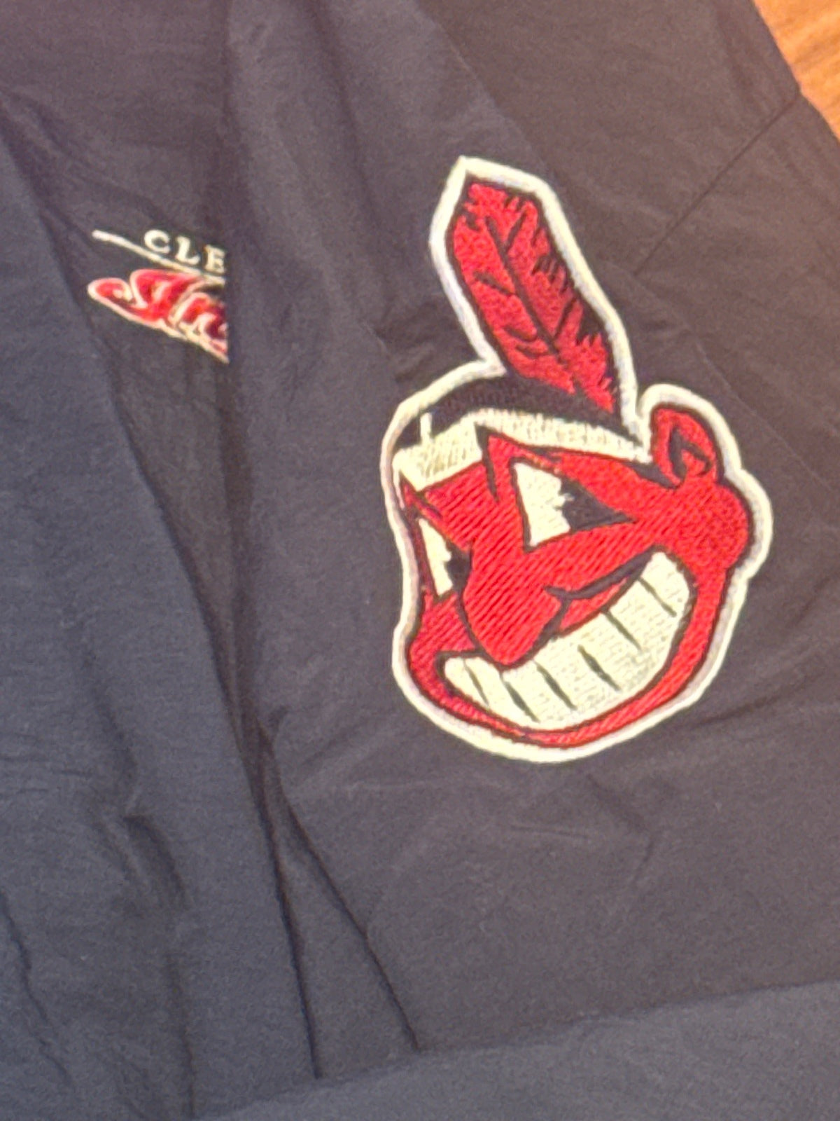 Cleveland Indians Vintage Puma Nylon Jacket XXL – product photograph 5 of 9