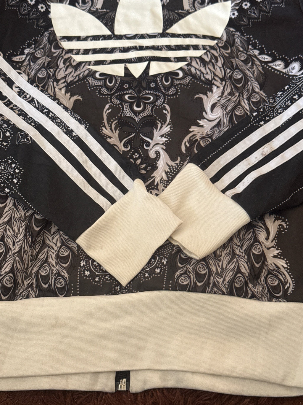 Adidas Black & White Patterned Track Jacket - Size 38, product image 8 of 9