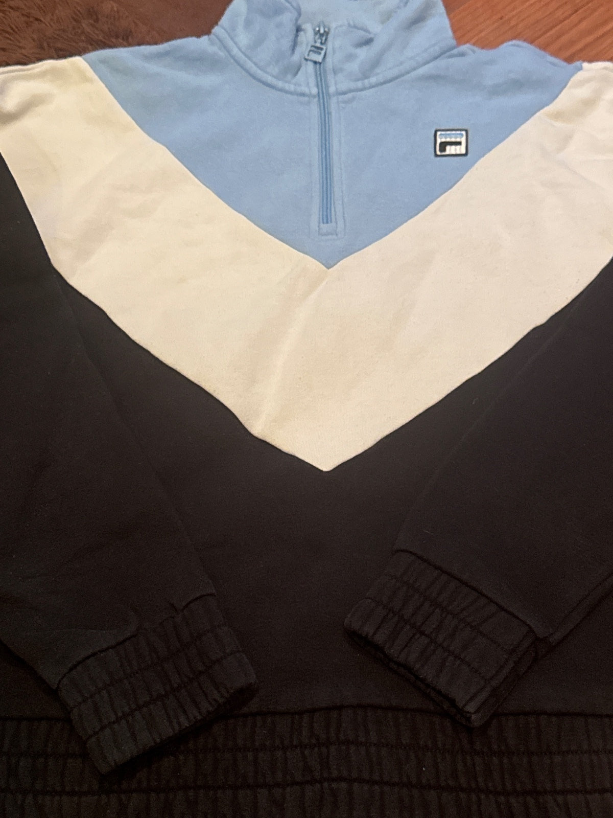 Pre-owned Fila light blue, white and black colourblock quarter-zip sweatshirt with chest logo – product photo 2 of 7