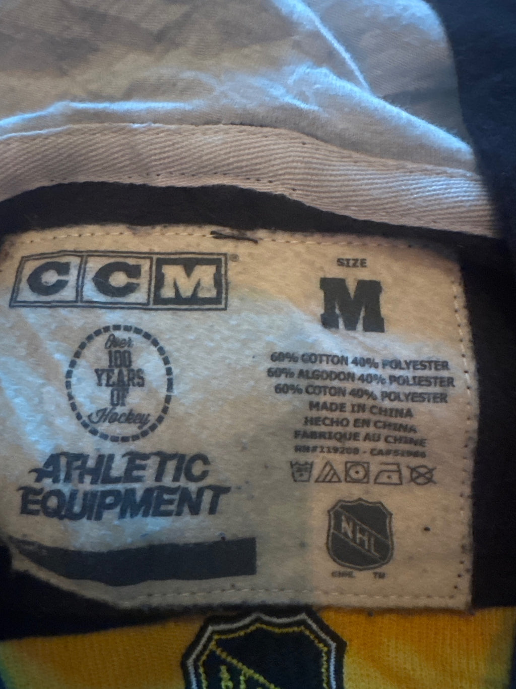 CCM Boston Bruins NHL Hoodie Sweatshirt Medium - detail image 9