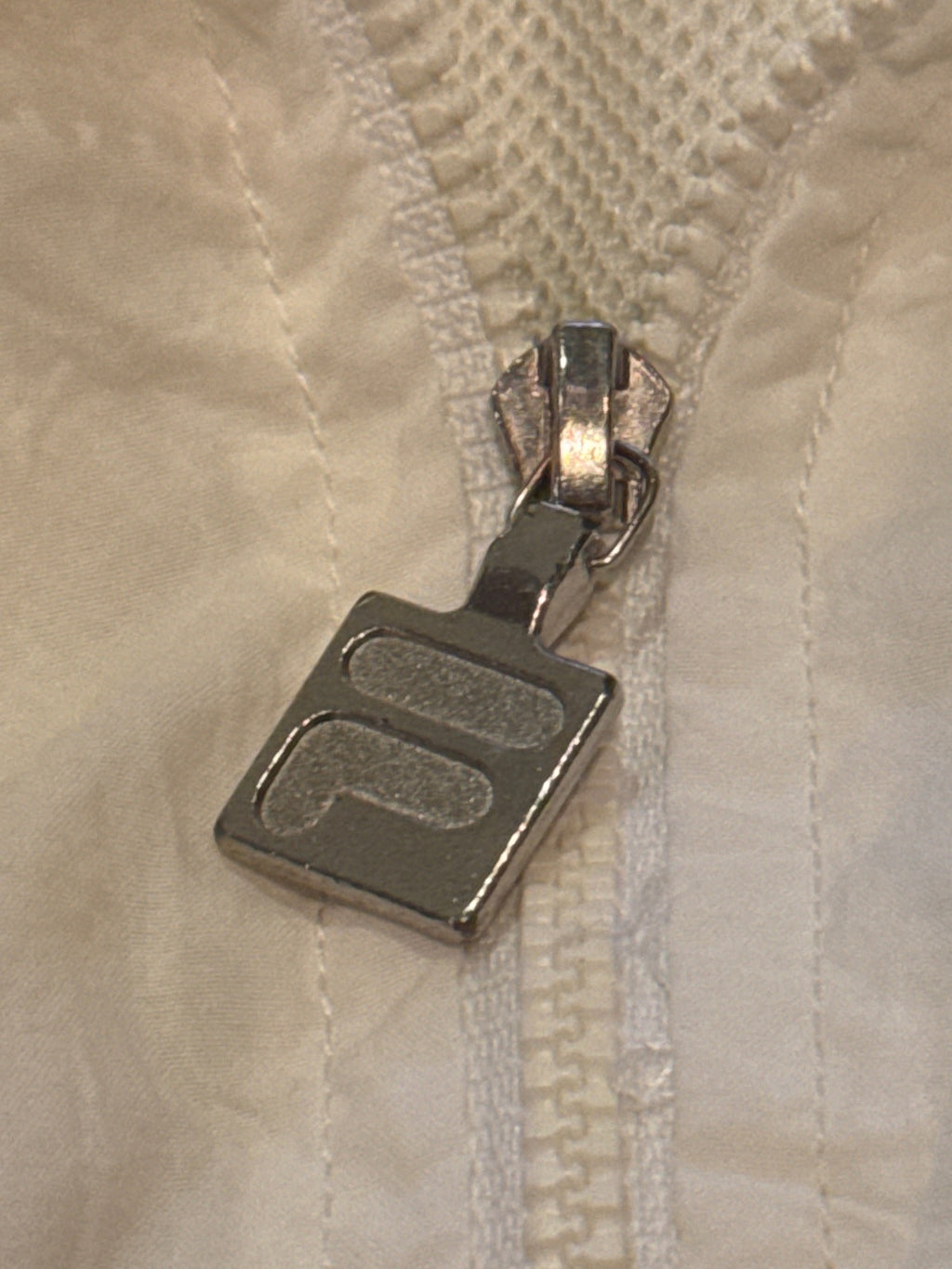 Rare Vintage Fila White Windbreaker Jacket with Retro Logo - detail image 8