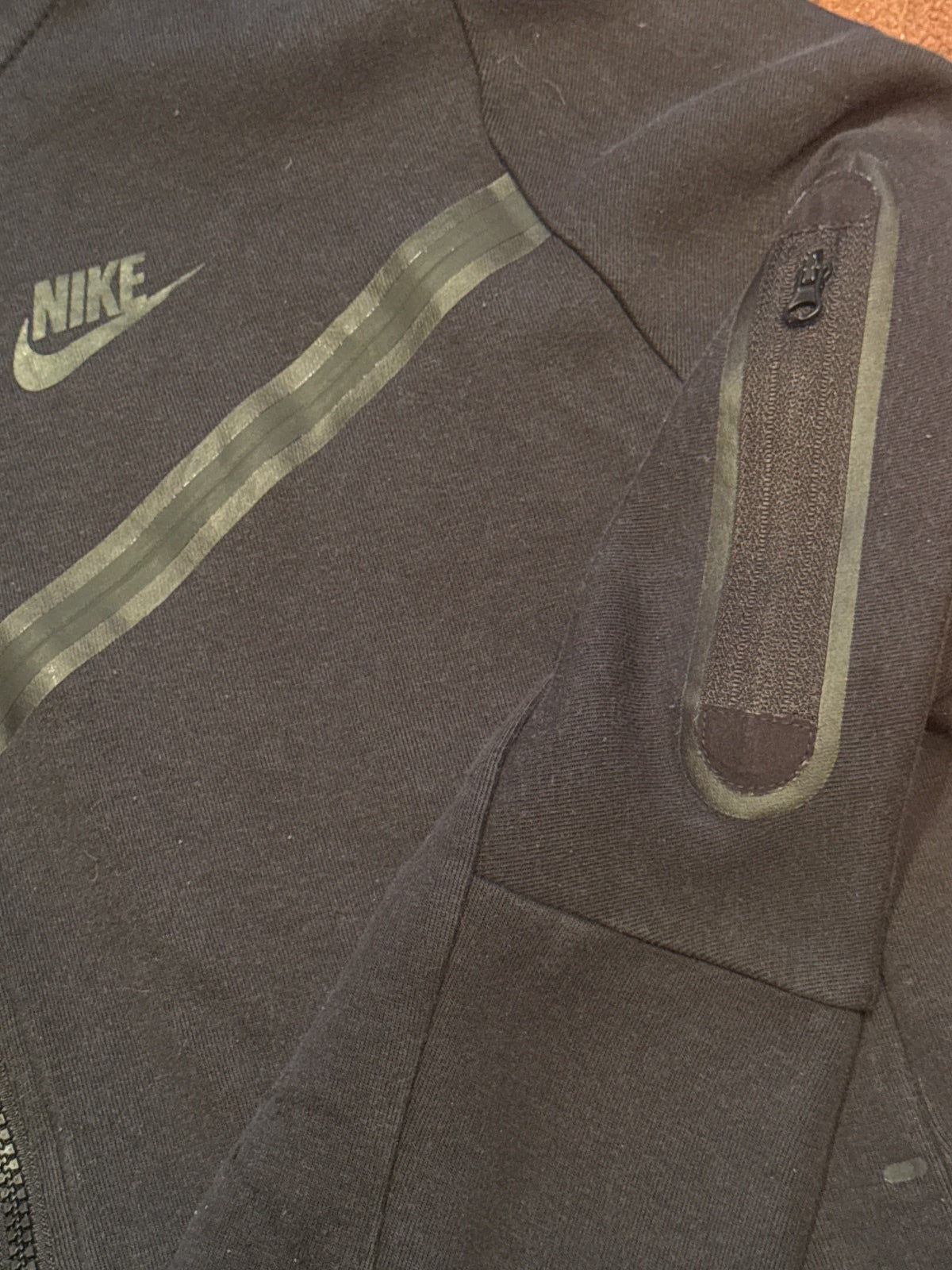 Nike Black Full Zip Hoodie with Arm Zipper Pocket, Size XL - detail image 4