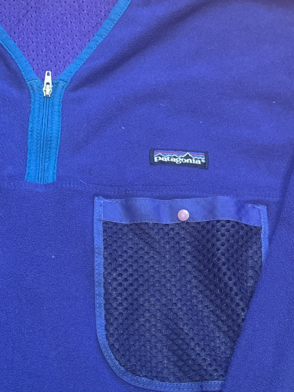 Patagonia Men's Purple Fleece Pullover with Mesh Pocket, Zip