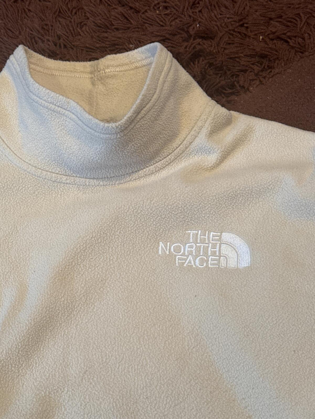 The North Face Women's Cream Fleece Pullover Mock Neck Sweat