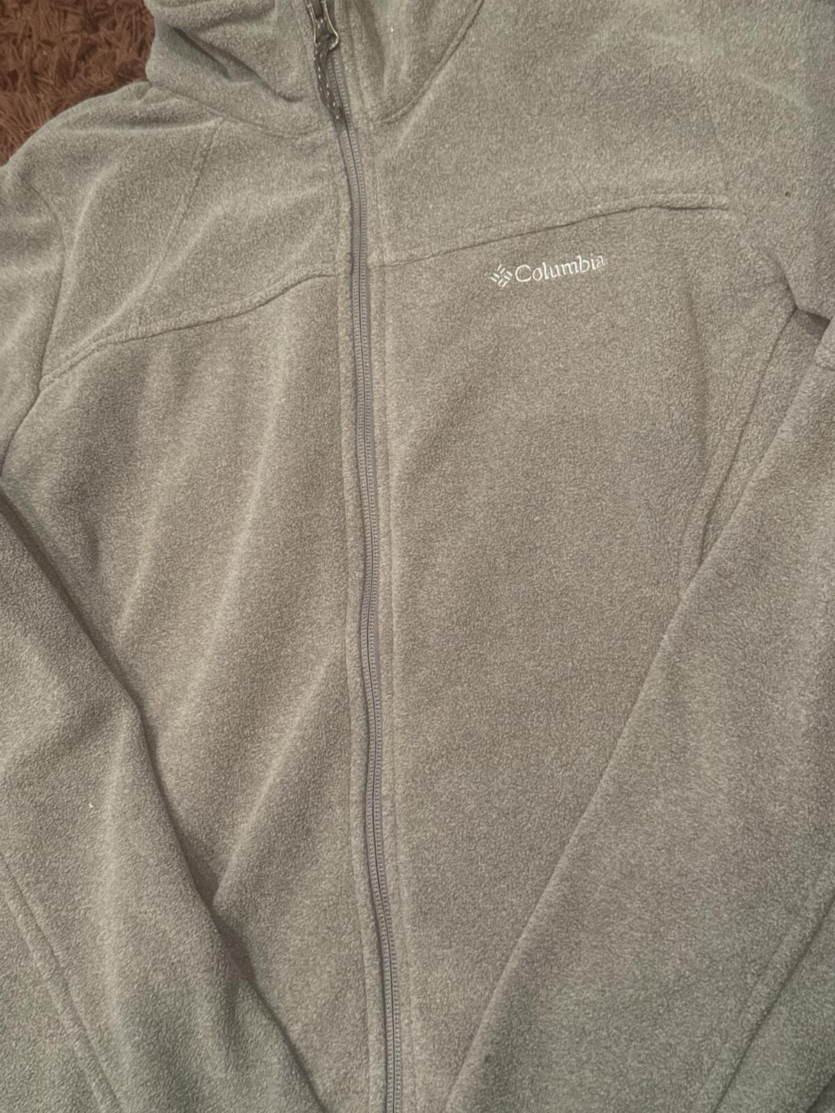 Columbia Grey Full Zip Fleece Jacket Size M