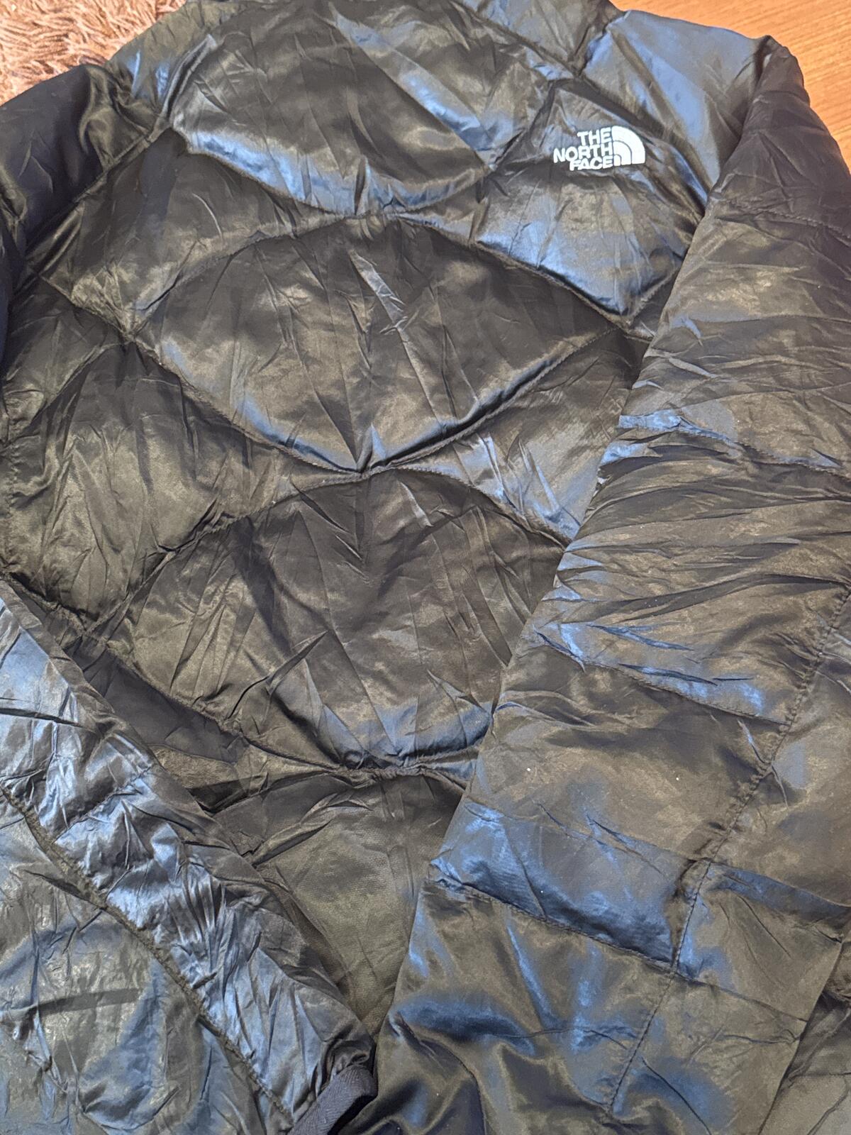 The North Face 550 Black Puffer Jacket Size L