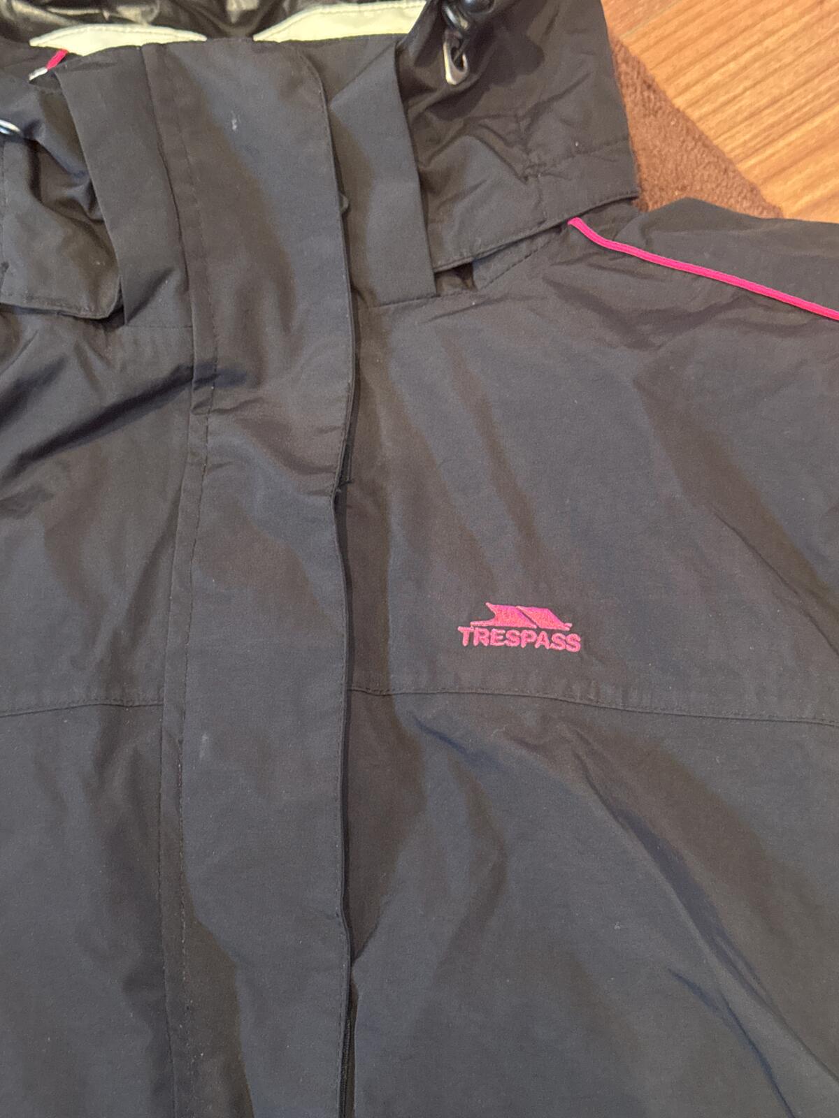 Trespass TP100 Waterproof Technical Hooded Jacket XL Black/P