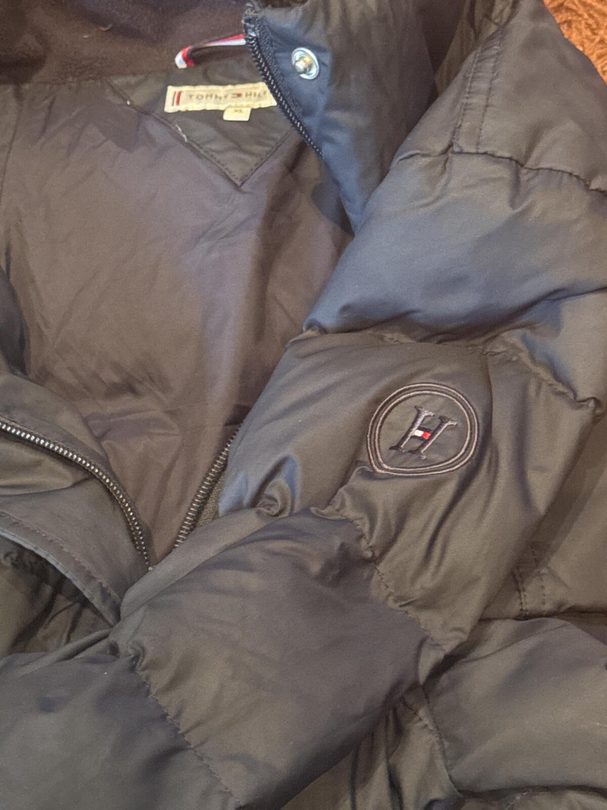 Tommy Hilfiger Navy Hooded Long Puffer Coat Size XL - detail image 4